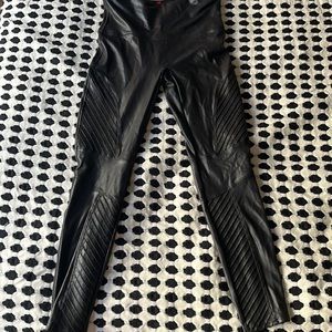 Spanx moto leather leggings - petite Med.